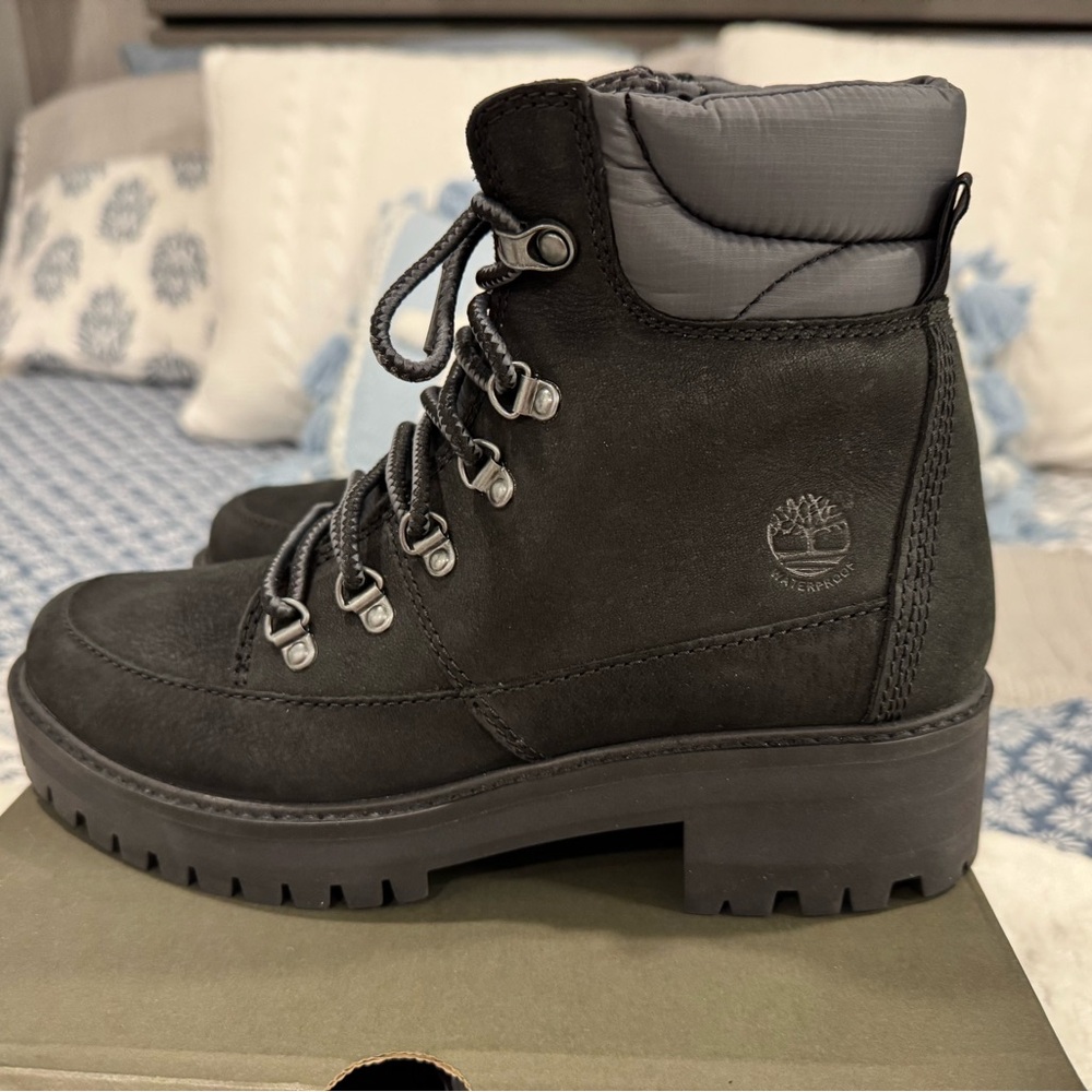 Timberland Courmayeur Valley Hiking Boot - Women's size 8, black nubuck, NIB! - Picture 6 of 11